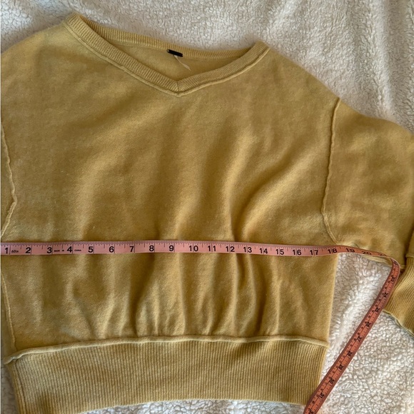 Free People 100% cashmere v neck sweater - Picture 7 of 7